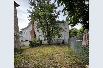 467 Hawthorne Ave, Newark, NJ 07112 - Photo 25