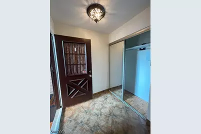 93 Overlook Dr, Union Township, NJ 08809 - Photo 3