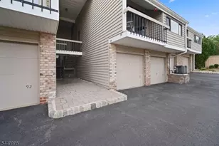 93 Overlook Dr, Union Township, NJ 08809 - Photo 1