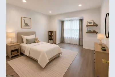 1104 Oakcroft Ln, Franklin Township, NJ 08873 - Photo 13