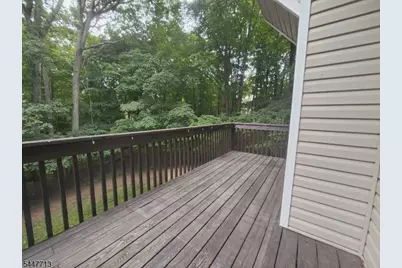 1104 Oakcroft Ln, Franklin Township, NJ 08873 - Photo 17
