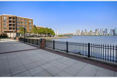 24 Ave At Port Imperial #430, West New York, NJ 07093 - Photo 27