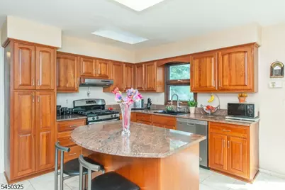 9 Puddingstone Way, Florham Park, NJ 07932 - Photo 13