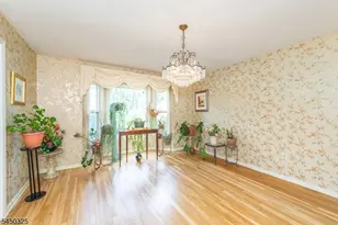 9 Puddingstone Way, Florham Park, NJ 07932 - Photo 17