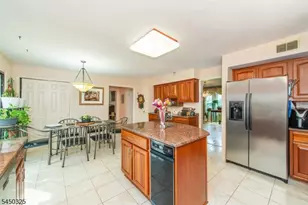9 Puddingstone Way, Florham Park, NJ 07932 - Photo 11