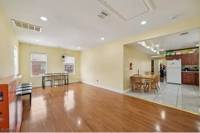 1321 Clinton Ave #2, Irvington, NJ 07111 - Photo 5