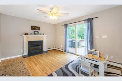 26 Countryside Rd, Knowlton Township, NJ 07832 - Photo 9