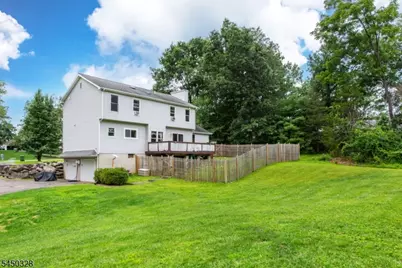 26 Countryside Rd, Knowlton Township, NJ 07832 - Photo 31