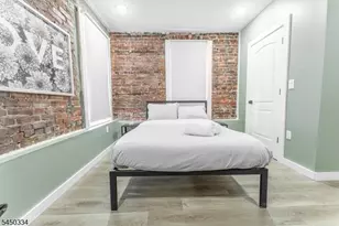 283 Dr Martin Luther King J, Newark, NJ 07102 - Photo 17