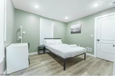 283 Dr Martin Luther King J, Newark, NJ 07102 - Photo 25