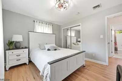 119 Ploch Rd, Clifton, NJ 07013 - Photo 15