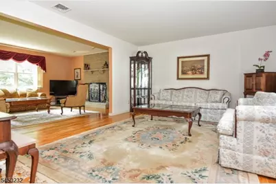 13 Bryan Ct, Wayne, NJ 07470 - Photo 7
