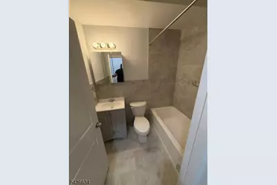 148 Dewey St #3, Newark, NJ 07112 - Photo 5