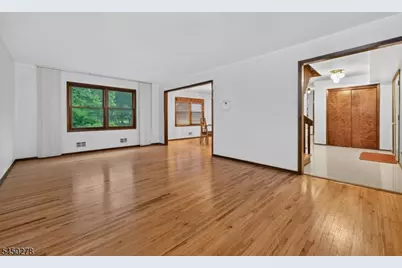 324 Eileen Way, Bridgewater, NJ 08807 - Photo 19