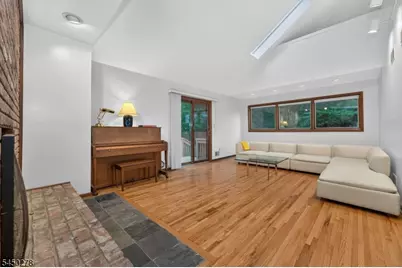 324 Eileen Way, Bridgewater, NJ 08807 - Photo 7
