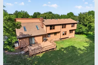 324 Eileen Way, Bridgewater, NJ 08807 - Photo 3