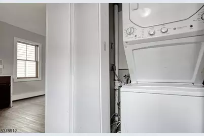 101 Carlton Ave, East Rutherford, NJ 07073 - Photo 15