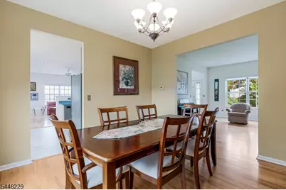 19 Heinrick Way, Bridgewater, NJ 08807 - Photo 5