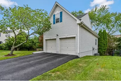 19 Heinrick Way, Bridgewater Twp., NJ 08807 - Photo 31