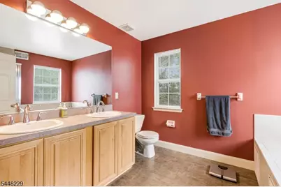 19 Heinrick Way, Bridgewater, NJ 08807 - Photo 3