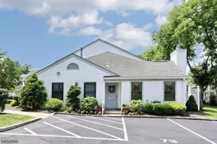 73 Konight Ct, Mahwah, NJ 07430 - Photo 1