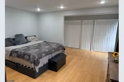 16 Wills Pl, Irvington, NJ 07111 - Photo 9