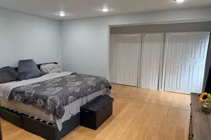 16 Wills Pl, Irvington, NJ 07111 - Photo 9