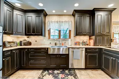 30 Cherry Tree Ln, Kinnelon, NJ 07405 - Photo 17