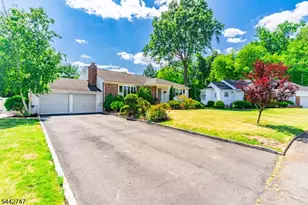 42 Sandy Hill Rd, Westfield, NJ 07090 - Photo 5