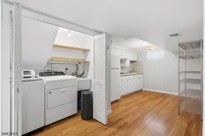 42 Sandy Hill Rd, Westfield, NJ 07090 - Photo 33