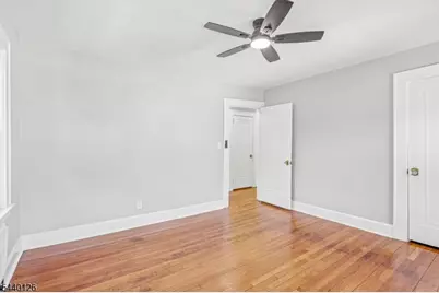 423 E Lincoln Ave, Roselle Park, NJ 07204 - Photo 5