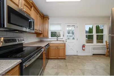 1206 Gruber Ave, Union Township, NJ 07083 - Photo 11