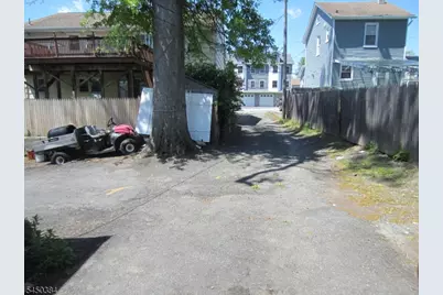 279 Oregon St, Union Township, NJ 07088 - Photo 3