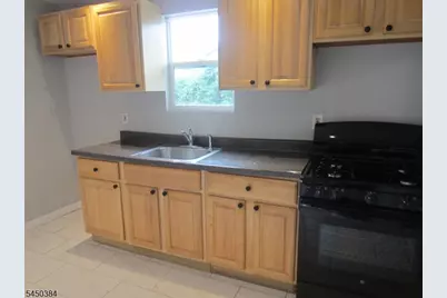 279 Oregon St, Union Township, NJ 07088 - Photo 19