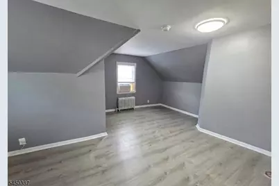 166 Carmita Ave, Rutherford, NJ 07070 - Photo 17