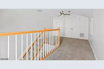 107 Brittany Ct, Clifton, NJ 07013 - Photo 21
