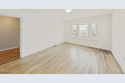 78 Beverly St, Newark, NJ 07108 - Photo 11