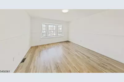 78 Beverly St, Newark, NJ 07108 - Photo 13