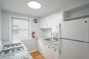 18 E 7th St, Clifton, NJ 07011 - Photo 3