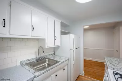 18 E 7th St #1, Clifton, NJ 07011 - Photo 5