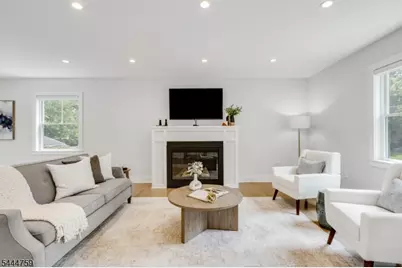18 University Ave, Chatham, NJ 07928 - Photo 5