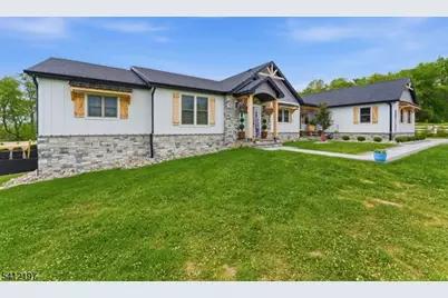 27 Sterling Dr, Wantage, NJ 07461 - Photo 3