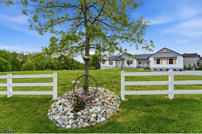 27 Sterling Dr, Wantage, NJ 07461 - Photo 9