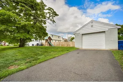 625 Second, Dunellen, NJ 08812 - Photo 25