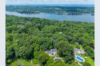 1 Green Rd, Sparta Township, NJ 07871 - Photo 49
