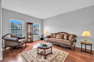 20 Kiser Ln, Bridgewater Twp., NJ 08807 - Photo 5
