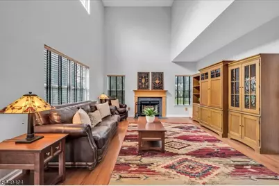 20 Kiser Ln, Bridgewater Twp., NJ 08807 - Photo 9