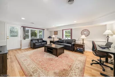 6 Woodbine Cir, New Providence, NJ 07974 - Photo 5