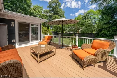 6 Woodbine Cir, New Providence, NJ 07974 - Photo 3