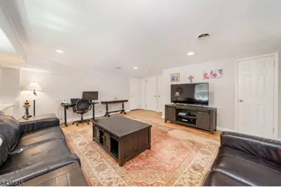6 Woodbine Cir, New Providence, NJ 07974 - Photo 27